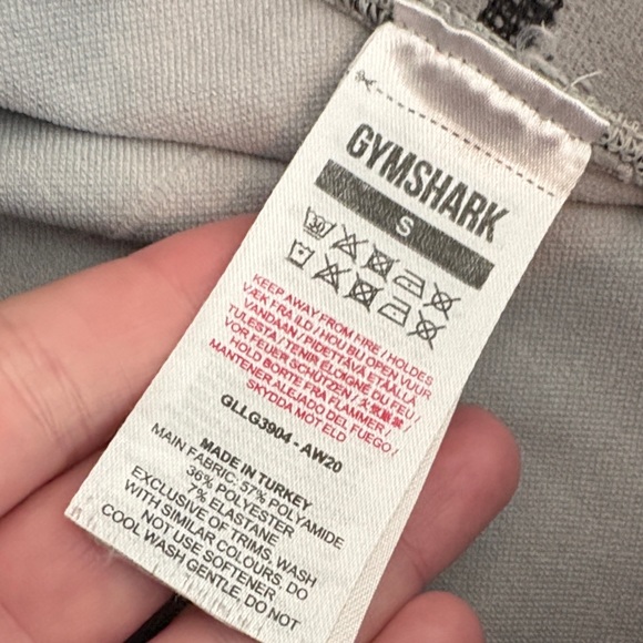 Gymshark Women’s Gray Leggings - Picture 2 of 9